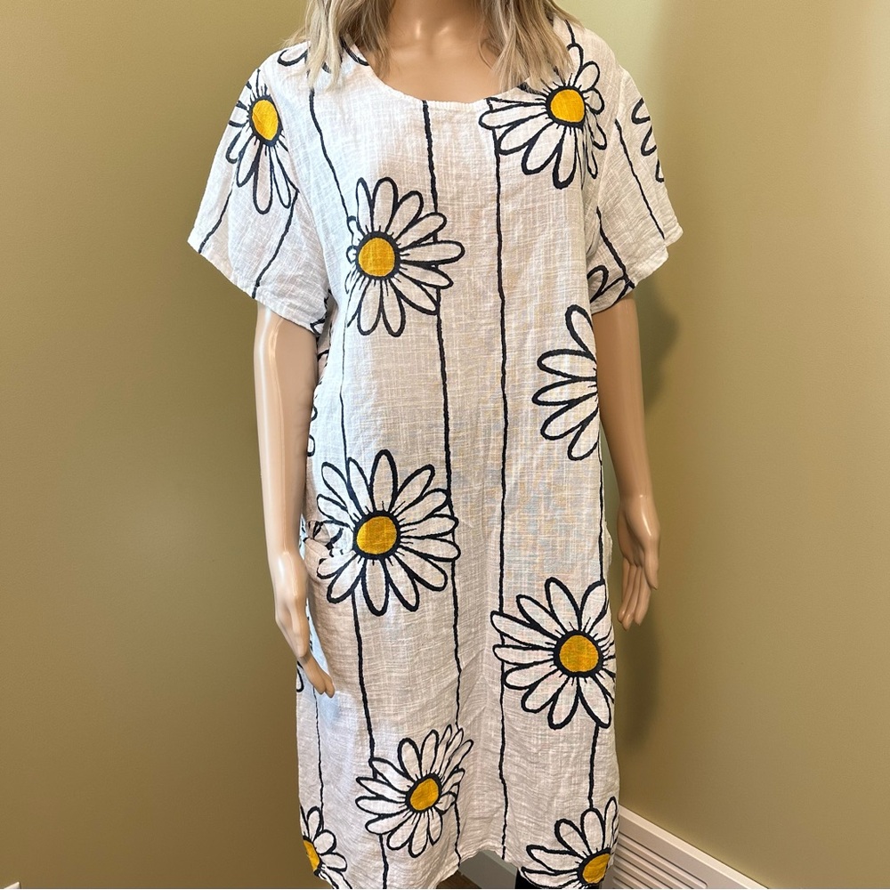 Made In Italy Daisy Floral Print Shift  Dress Women’s Size 6 Cover - Up